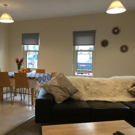 Rose Alley Apartment Westport Exteriör bild